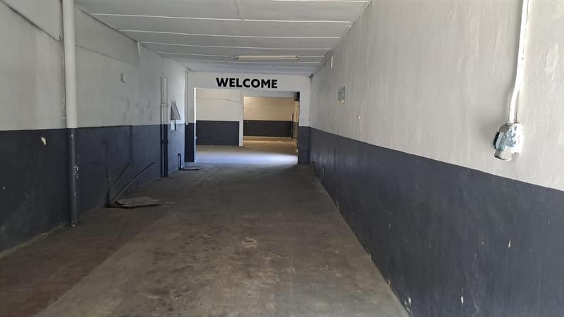 To Let commercial Property for Rent in North End Eastern Cape